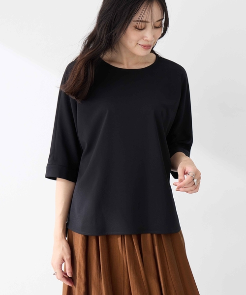 A/C DESIGN BY ALPHA CUBIC（エーシーデザインバイアルファキュービック）の「ドルマンブラウス【UVカット・セットアップ対応】（シャツ/ブラウス・レディース・ブラック/モカ・13号/11号/9号）」の6枚目の写真