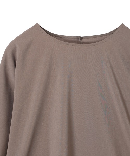 A/C DESIGN BY ALPHA CUBIC（エーシーデザインバイアルファキュービック）の「ドルマンブラウス【UVカット・セットアップ対応】（シャツ/ブラウス・レディース・ブラック/モカ・13号/11号/9号）」の18枚目の写真