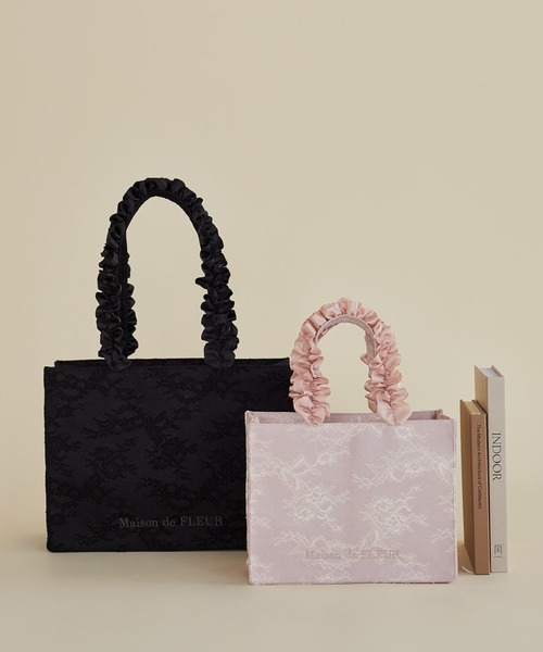 Maison de FLEUR（メゾンドフルール）の「レースフリルハンドルスクエアトートSバッグ（トートバッグ・レディース・ライトピンク/ブラック・FREE）」の16枚目の写真