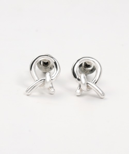Nothing And Others（ナッシングアンドアザーズ）の「「Nothing And Others/ナッシングアンドアザーズ」Tinyknott Pierce（ピアス（両耳用）・レディース・ゴールド/シルバー・FREE）」の9枚目の写真