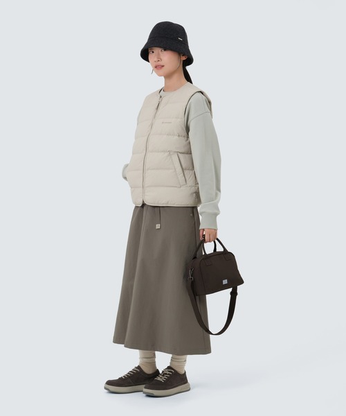 Snow Peak(スノーピーク)の「SnowPeak / Land Wmn's Lightweight Down Vest ランドウィメンズ ライトウェイトダウンベスト 海外限定(ダウンベスト・レディース・ブラック/ライトベージュ/ライトブラウン/ブラウン・S/M/L)」の5枚目の写真