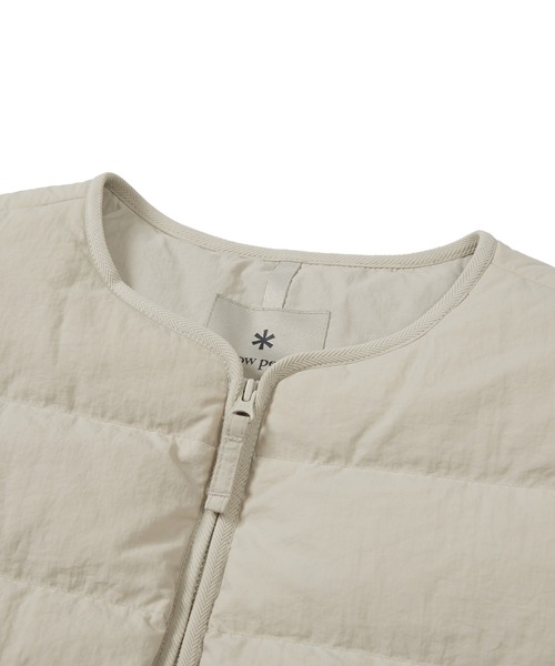 Snow Peak(スノーピーク)の「SnowPeak / Land Wmn's Lightweight Down Vest ランドウィメンズ ライトウェイトダウンベスト 海外限定(ダウンベスト・レディース・ブラック/ライトベージュ/ライトブラウン/ブラウン・S/M/L)」の10枚目の写真