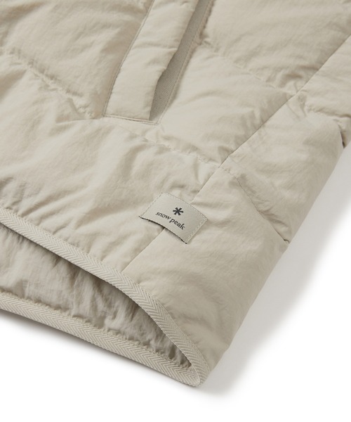 Snow Peak(スノーピーク)の「SnowPeak / Land Wmn's Lightweight Down Vest ランドウィメンズ ライトウェイトダウンベスト 海外限定(ダウンベスト・レディース・ブラック/ライトベージュ/ライトブラウン/ブラウン・S/M/L)」の14枚目の写真