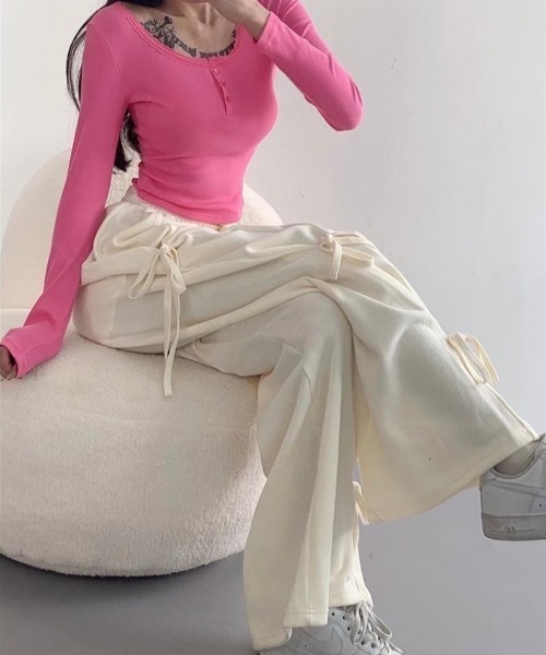 yuue' ( wear )(ユーイ)の「サイドリボンスウェットワイドパンツ(スウェットパンツ・レディース・グレー/ブラック/アイボリー・FREE)」の9枚目の写真