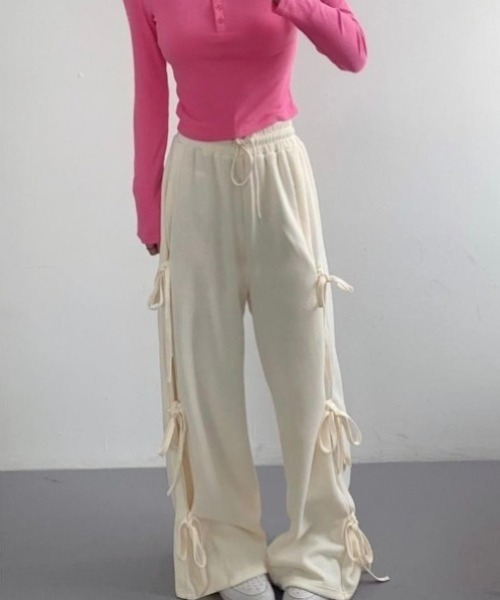 yuue' ( wear )(ユーイ)の「サイドリボンスウェットワイドパンツ(スウェットパンツ・レディース・グレー/ブラック/アイボリー・FREE)」の22枚目の写真