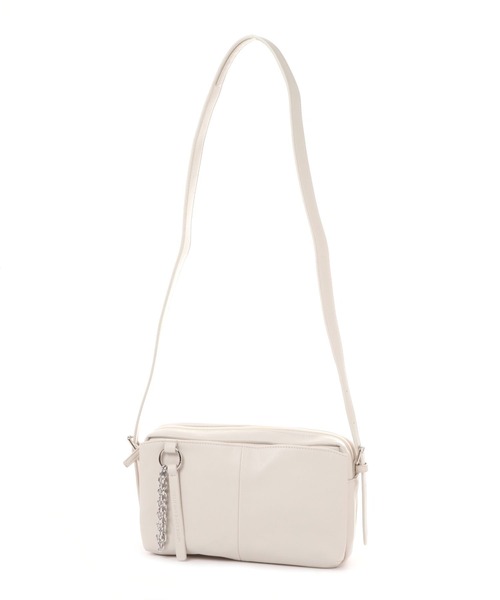 studio CLIP（スタディオクリップ）の「チャーム付き3ROOMショルダーバッグ（ショルダーバッグ・レディース・グリーン/ブラウン/ブラック/アイボリー・FREE）」の12枚目の写真