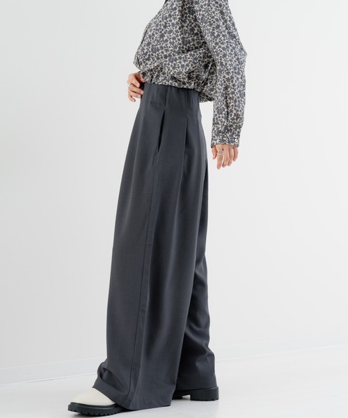 refinedworks（リファインドワークス）の「【refinedworks】ストレッチ 合繊の ハイウエストワイドパンツ（その他パンツ・レディース・ブラック/チャコールグレー・FREE）」の16枚目の写真