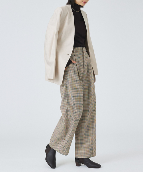 Au BANNISTER（オゥバニスター）の「サイドニットブーティー（ブーツ・レディース・ブラック/ライトベージュ/ダークブラウン・35/36/37/38/39/40）」の5枚目の写真