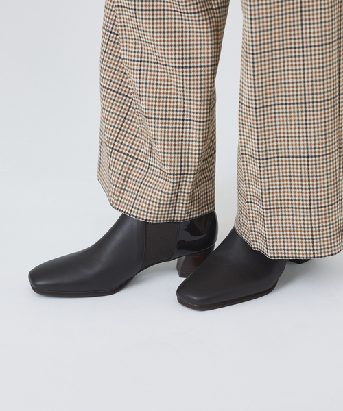 Au BANNISTER（オゥバニスター）の「サイドニットブーティー（ブーツ・レディース・ブラック/ライトベージュ/ダークブラウン・35/36/37/38/39/40）」の7枚目の写真