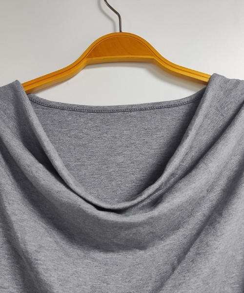 ONEP STAR（ワンピスター）の「ドレープネックストレッチトップス（Tシャツ/カットソー・レディース・テラコッタ/ホワイト/ライトグレー/ブラック/ダークグレー・MEDIUM/X-LARGE/LARGE）」の21枚目の写真