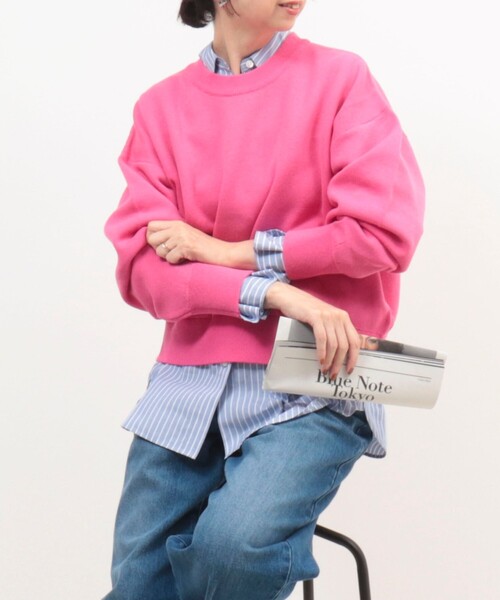 fredy couleur（フレディクルール）の「スウェットライク クルーネックプルオーバーニット（ニット/セーター・レディース・チャコールグレー/オフホワイト/ピンク/ブラウン/ロイヤルブルー・38）」の5枚目の写真