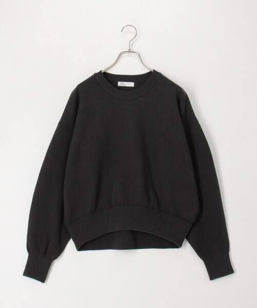 fredy couleur（フレディクルール）の「スウェットライク クルーネックプルオーバーニット（ニット/セーター・レディース・チャコールグレー/オフホワイト/ピンク/ブラウン/ロイヤルブルー・38）」の2枚目の写真