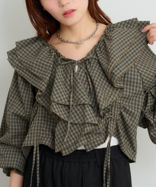 w closet（ダブルクローゼット）の「チェックフリルブラウス（シャツ/ブラウス・レディース・グリーン/レッド/ネイビー・FREE）」の4枚目の写真