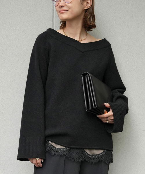 Deuxieme Classe（ドゥーズィエムクラス）の「*ミドルゲージ Vネック ニット（ニット/セーター・レディース・モカ/ベージュ/ブラック・FREE）」の2枚目の写真