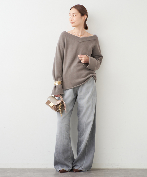 Deuxieme Classe（ドゥーズィエムクラス）の「*ミドルゲージ Vネック ニット（ニット/セーター・レディース・モカ/ベージュ/ブラック・FREE）」の22枚目の写真