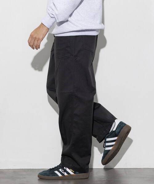 FREAK'S STORE(フリークスストア)の「ストレートシルエット ベイカーパンツ Fabric by SOLOTEX®︎(その他パンツ・メンズ・チャコールグレー/ブラック/ベージュ/その他7・LARGE/MEDIUM/SMALL)」の10枚目の写真