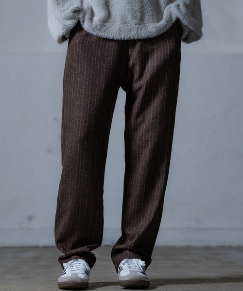 Crownor（クラウノアー）の「リラックスストレートフィット ストライプパンツ（スラックス・メンズ・アイボリー/ブラック/ブラウン・SMALL/MEDIUM/LARGE）」の3枚目の写真