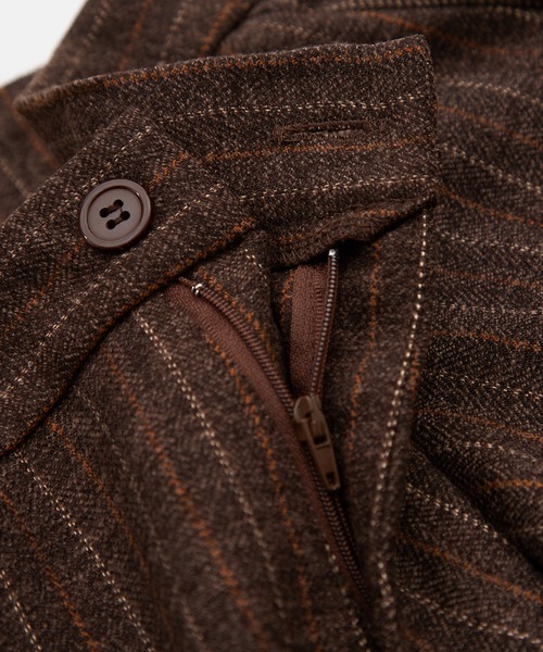 Crownor（クラウノアー）の「リラックスストレートフィット ストライプパンツ（スラックス・メンズ・アイボリー/ブラック/ブラウン・SMALL/MEDIUM/LARGE）」の22枚目の写真