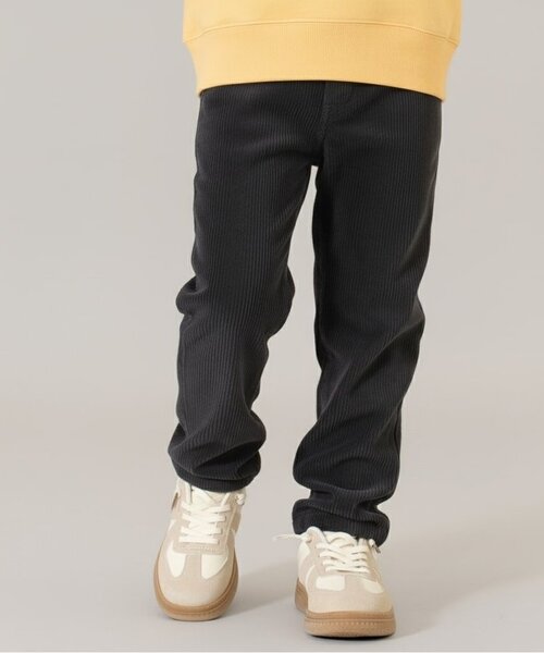 and D. petit main(アンドディープティマイン)の「ソフトタッチカットコールスリムパンツ(その他パンツ・キッズ・ダークブラウン/ダークグリーン/ライトグレー/チャコール/アイボリー・120cm/140cm/90cm/100cm/110cm/130cm)」の3枚目の写真