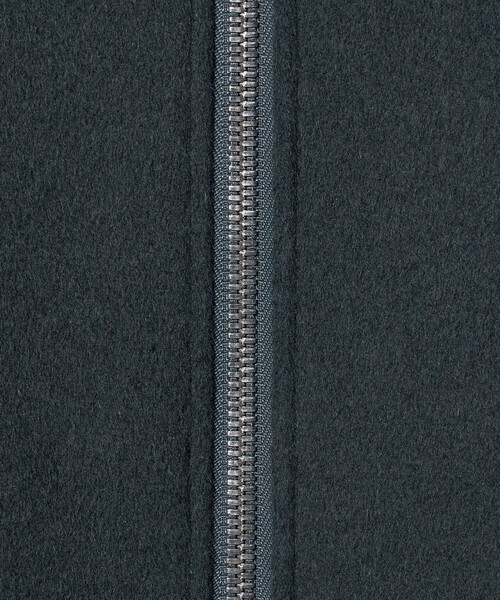 BEAUTY&YOUTH UNITED ARROWS(ビューティーアンドユースユナイテッドアローズ)の「ショートビーバー リバー ブルゾン(ブルゾン・メンズ・ネイビー/ベージュ/ダークグレー・S/M/XL/L)」の11枚目の写真