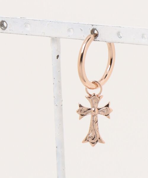 IRIEBEACH（アイリービーチ）の「cross hoop pierce/【ハワイアンジュエリー】【サージカルステンレス】【金属アレルギー対応】【IRIEBEACH / アイリービーチ】つけっぱなしOK（ピアス（片耳用）・レディース・シルバー/ゴールド/ピンク・FREE）」の12枚目の写真