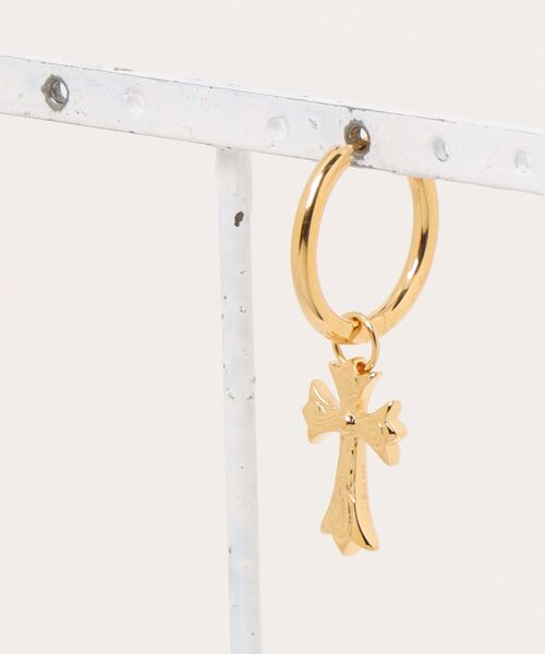IRIEBEACH（アイリービーチ）の「cross hoop pierce/【ハワイアンジュエリー】【サージカルステンレス】【金属アレルギー対応】【IRIEBEACH / アイリービーチ】つけっぱなしOK（ピアス（片耳用）・レディース・シルバー/ゴールド/ピンク・FREE）」の14枚目の写真