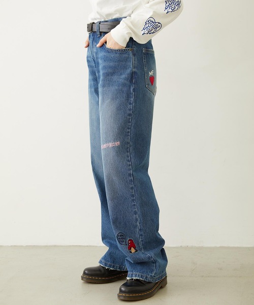 MILKFED.（ミルクフェド）の「DOODLE EMBROIDERED DENIM PANTS（デニムパンツ・レディース・ライトブルー/ライトインディゴブルー・S/M）」の21枚目の写真