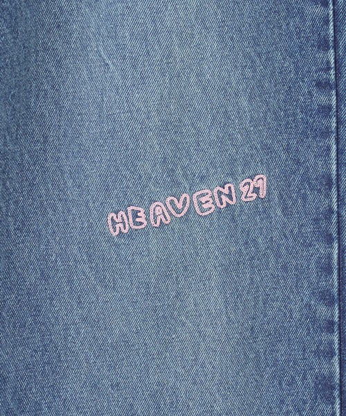 MILKFED.（ミルクフェド）の「DOODLE EMBROIDERED DENIM PANTS（デニムパンツ・レディース・ライトブルー/ライトインディゴブルー・S/M）」の13枚目の写真