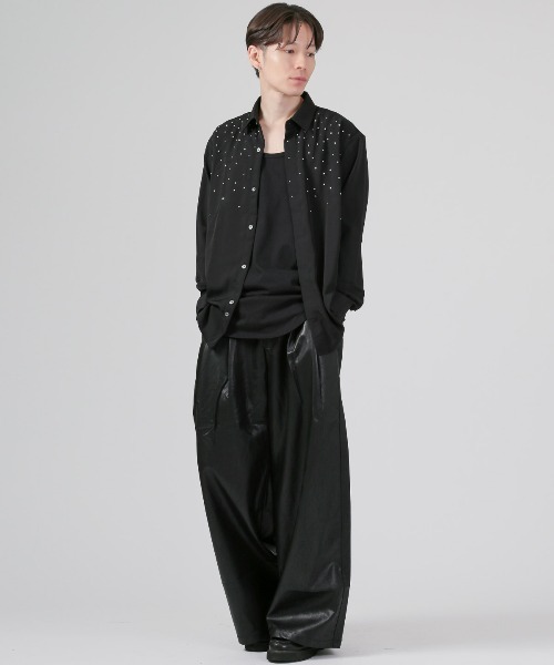 LUXSTYLE（ラグスタイル）の「メタルパールストーン長袖シャツ（シャツ/ブラウス・メンズ・ホワイト/ブラック・L/M）」の6枚目の写真