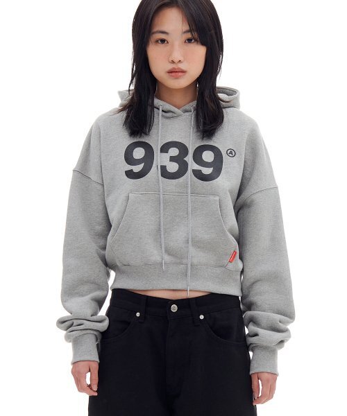 ARCHIVE BOLD(アーカイブボールド)の「939 LOGO CROP HOOD(GRAY)(パーカー・レディース・その他・OS)」の1枚目の写真
