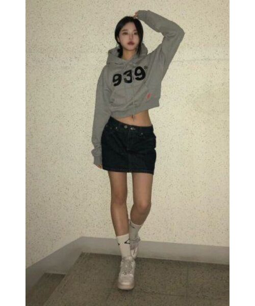 ARCHIVE BOLD(アーカイブボールド)の「939 LOGO CROP HOOD(GRAY)(パーカー・レディース・その他・OS)」の21枚目の写真