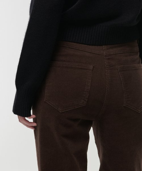 MUSINSA STANDARD WOMAN（ムシンサスタンダードウーマン）の「ウィメンズストレートコーデュロイパンツ[ブラウン]（その他パンツ・レディース・その他・30/24/25/26/27/28/29）」の7枚目の写真