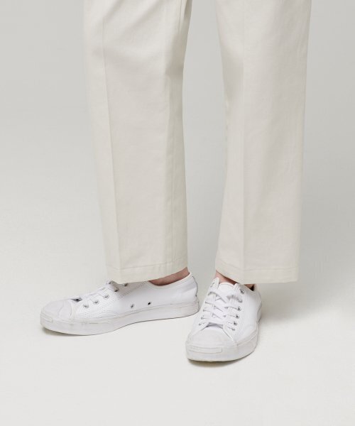 MUSINSA STANDARD WOMAN（ムシンサスタンダードウーマン）の「ウィメンズテーパードチノパンツ[クリーム]（その他パンツ・レディース・その他・30/24/26/27/28/29）」の7枚目の写真