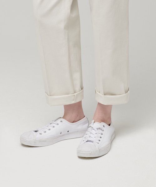 MUSINSA STANDARD WOMAN（ムシンサスタンダードウーマン）の「ウィメンズテーパードチノパンツ[クリーム]（その他パンツ・レディース・その他・30/24/26/27/28/29）」の8枚目の写真