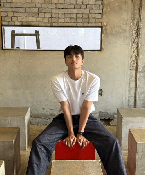 WOOALONG（ウアロン）の「OG Basic T-Shirt - WHITE（Tシャツ/カットソー・レディース・ホワイト・SMALL/MEDIUM/LARGE）」の9枚目の写真