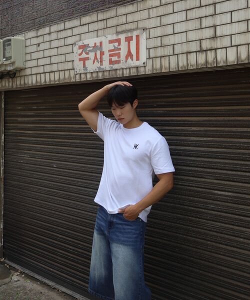 WOOALONG（ウアロン）の「OG Basic T-Shirt - WHITE（Tシャツ/カットソー・レディース・ホワイト・SMALL/MEDIUM/LARGE）」の12枚目の写真