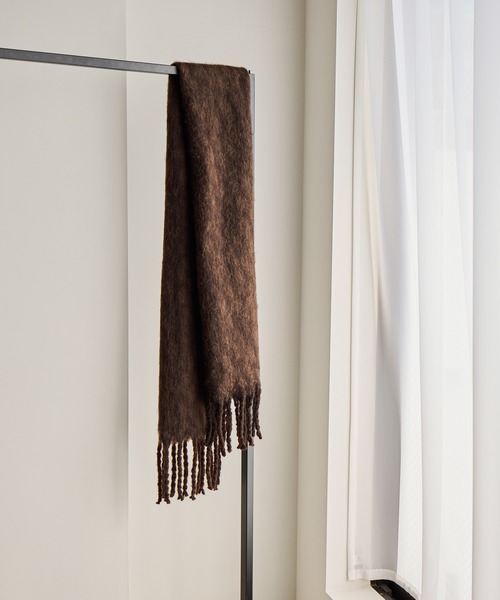 studio CLIP(スタディオクリップ)の「アニマルフリンジストール(マフラー・レディース・ネイビー/ベージュ/ブラウン・FREE)」の2枚目の写真