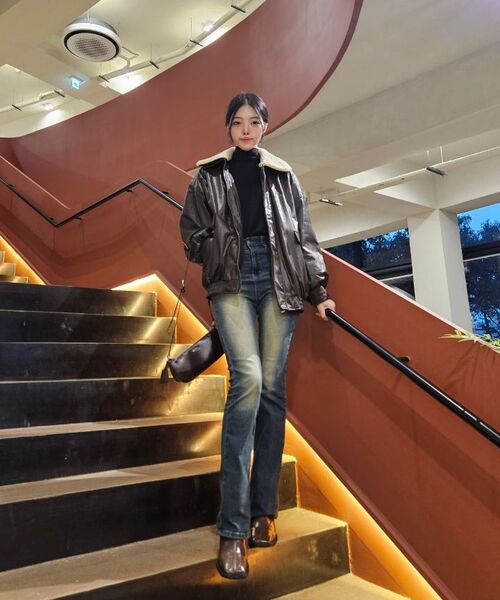LADY VOLUME（レディーボリューム）の「SHEARING VINTAGE WASHED LEATHER PADDING JUMPER_BROWN（ダウンジャケット/コート・レディース・その他・FREE）」の14枚目の写真
