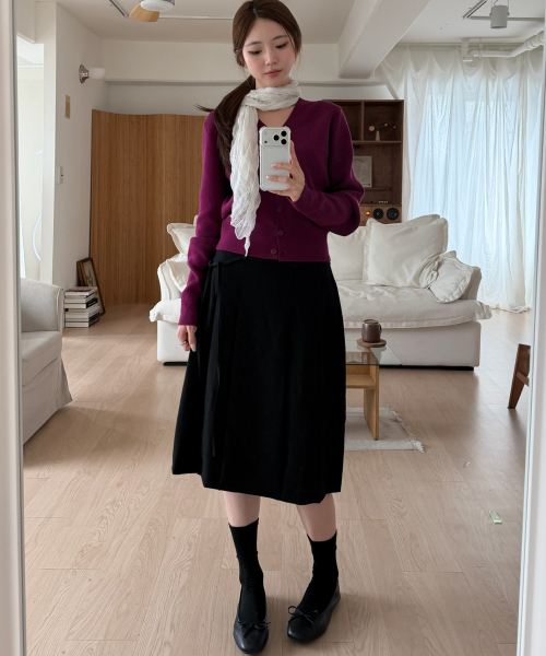 COSTUME O’CLOCK(コスチュームオクロック)の「フォーマルプリーツミディスカートブラック COWSK001BLACK(スカート・レディース・その他・LARGE/SMALL/MEDIUM)」の1枚目の写真