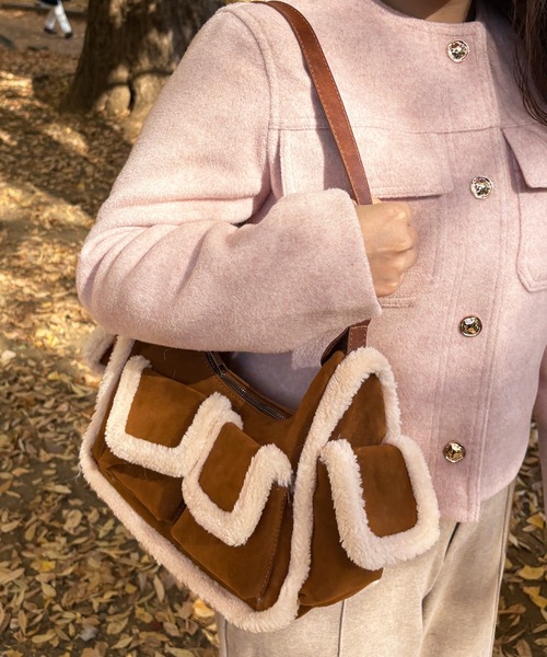 kutir（クティール）の「kutirlune／フェイクムートンバッグ（ショルダーバッグ・レディース・ブラウン・FREE）」の7枚目の写真