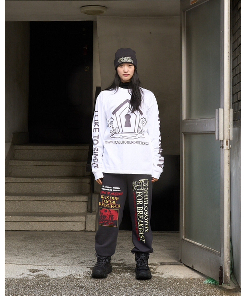 MOSQUITO MURDERERS（モスキートマーダラーズ）の「I LIKE TO SING IT ALL DAY LONG Dance everybody and sing with me LONG-SLEEVED -White（Tシャツ/カットソー・メンズ・その他・2/3）」の3枚目の写真