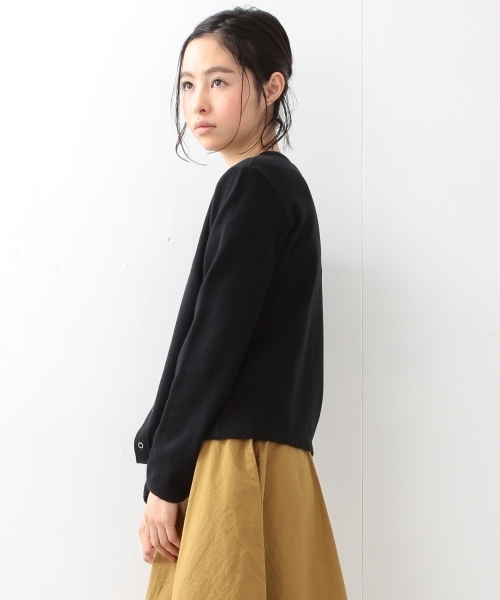 BEAMS BOY（ビームスボーイ）の「BEAMS BOY / リングドットボタン スウェットカーディガン（カーディガン/ボレロ・レディース・ホワイト/グレー/ブラック・ONE SIZE）」の4枚目の写真