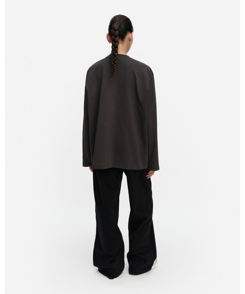 marimekko(マリメッコ)の「【kioski】 Biitti Unikko / shirt(Tシャツ/カットソー・レディース・ブラック・LARGE/MEDIUM/SMALL/X-SMALL/X-LARGE)」の13枚目の写真