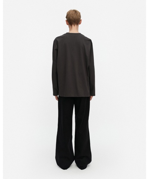 marimekko(マリメッコ)の「【kioski】 Biitti Unikko / shirt(Tシャツ/カットソー・レディース・ブラック・LARGE/MEDIUM/SMALL/X-SMALL/X-LARGE)」の5枚目の写真