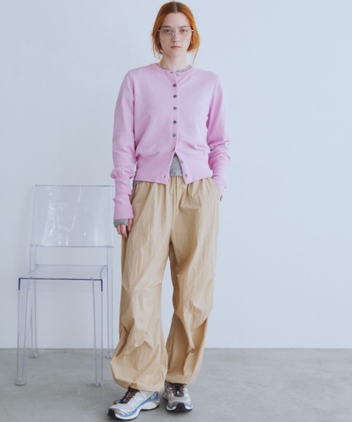 Auntie Rosa Holiday(アンティローザホリデー)の「ナイロンライトウエイトボリュームパンツ(その他パンツ・レディース・ピンク/グレイッシュベージュ/ブラック・FREE)」の19枚目の写真