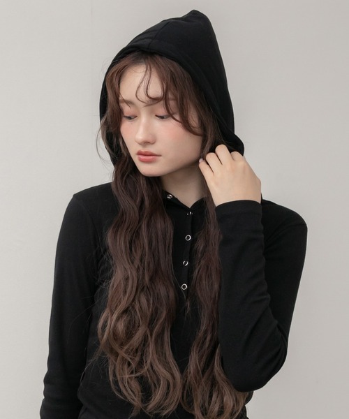 HEILIS(ヘイリス)の「スナップ釦フーディーカットソー / オフホワイト アイボリー ホワイト グレー ブラック カットソー 長袖 トップス 春服 夏服 秋服 インナー 韓国 ノームコア カジュアル シンプル 無地 ヘルシー Tシャツ コンパクト 白 黒 ヘンリーネック(Tシャツ/カットソー・レディース・グレー/ブラック/ホワイト・FREE)」の13枚目の写真