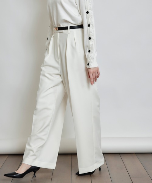 PICCIN(ピッチン)の「アジャスター付きタックワイドパンツ(その他パンツ・レディース・オフホワイト/ブラック/ピンク・S/M)」の1枚目の写真