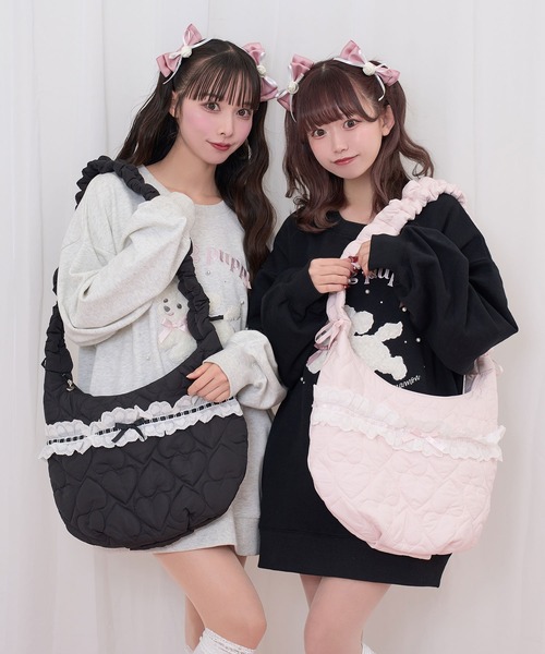 Honey Cinnamon（ハニーシナモン）の「ハートキルティングショルダーバッグ（ショルダーバッグ・レディース・ブラック/ピンク・FREE）」の10枚目の写真