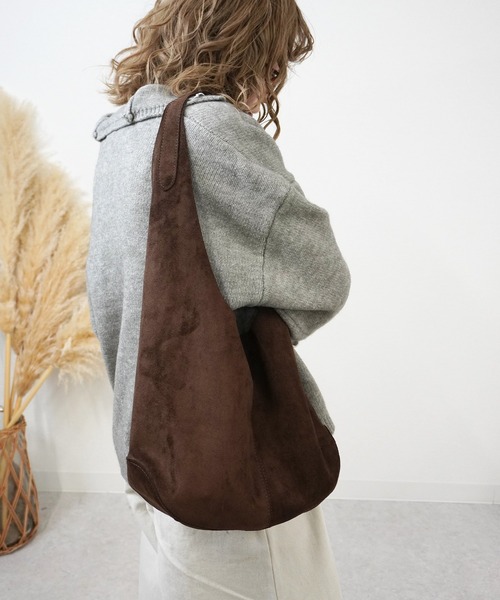 gossara(ゴサラ)の「【待望の再入荷】スエードタッチワンショルBAG(トートバッグ・レディース・ベージュ/ブラウン・FREE)」の2枚目の写真