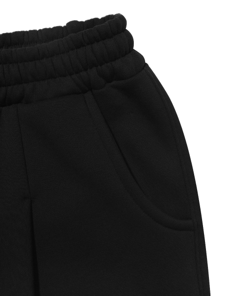 GAINSBORO(ゲインズボロ)の「ワンタックワイドスウェットパンツ_ブラック(スウェットパンツ・レディース・ブラック・S/M/L/XL)」の5枚目の写真